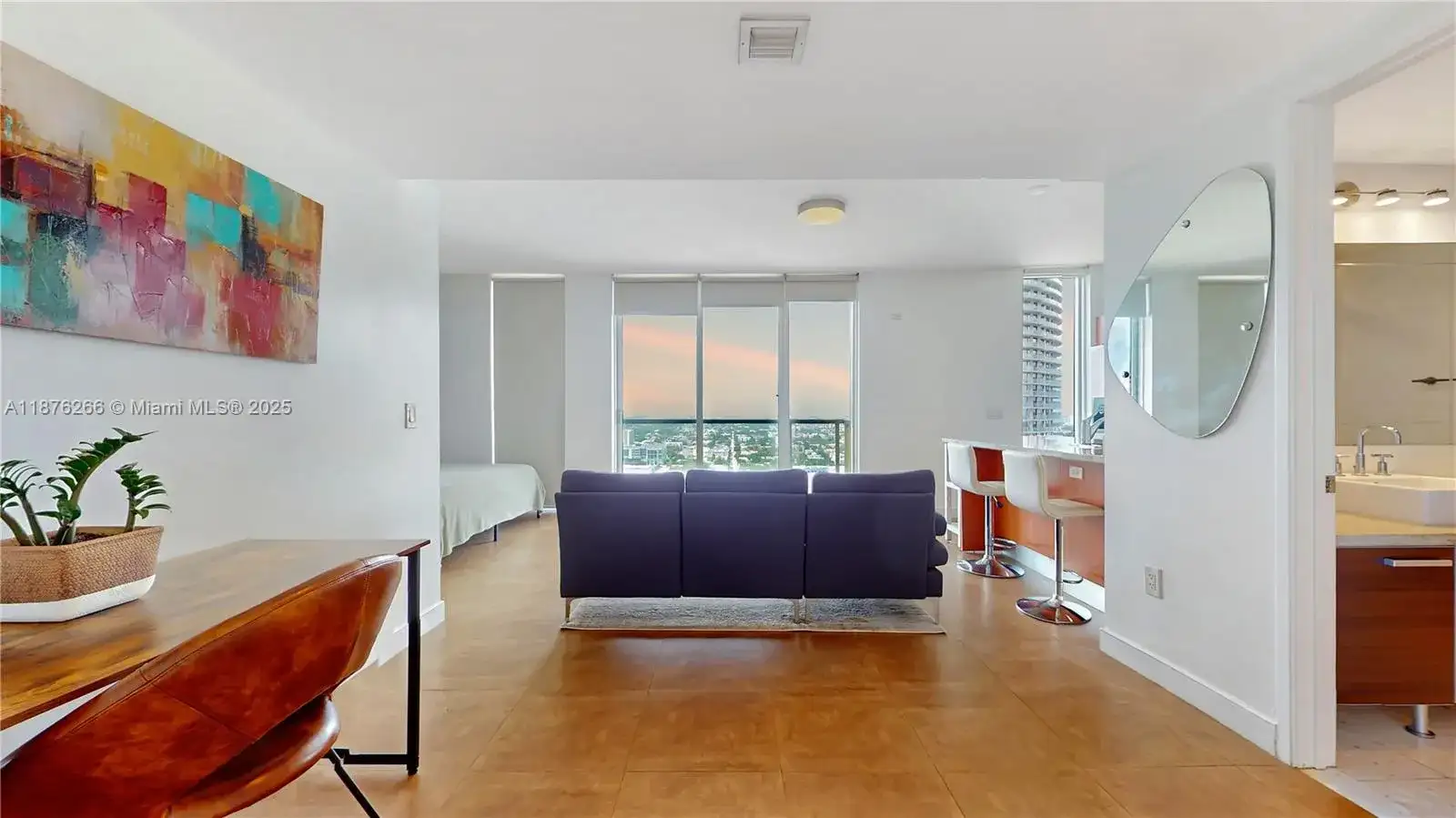 185 SW 7th St # 2900, Miami FL 33130 photo 5