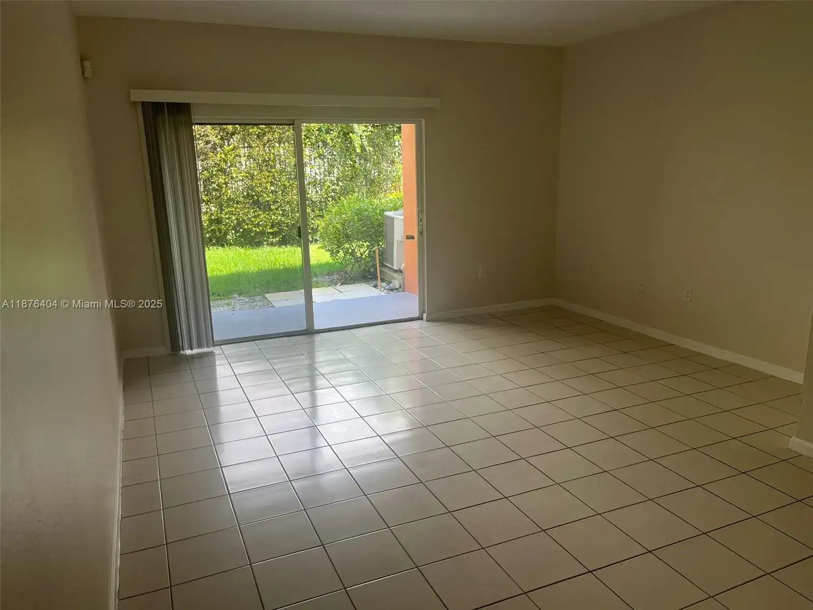 17349 NW 7th Ave, Miami Gardens FL 33169 photo 2
