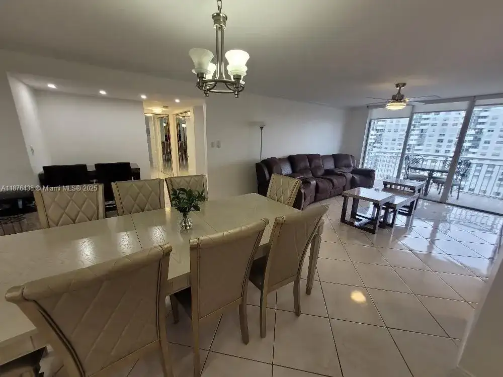 18081 Biscayne Blvd # 1102, Aventura FL 33160 photo 5