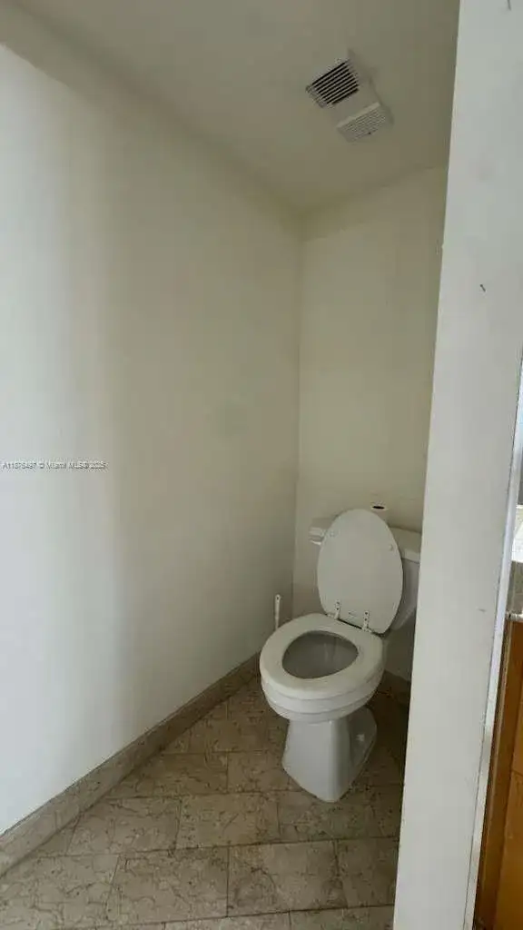 11113 Biscayne Blvd # 552, Miami FL 33181 photo 2
