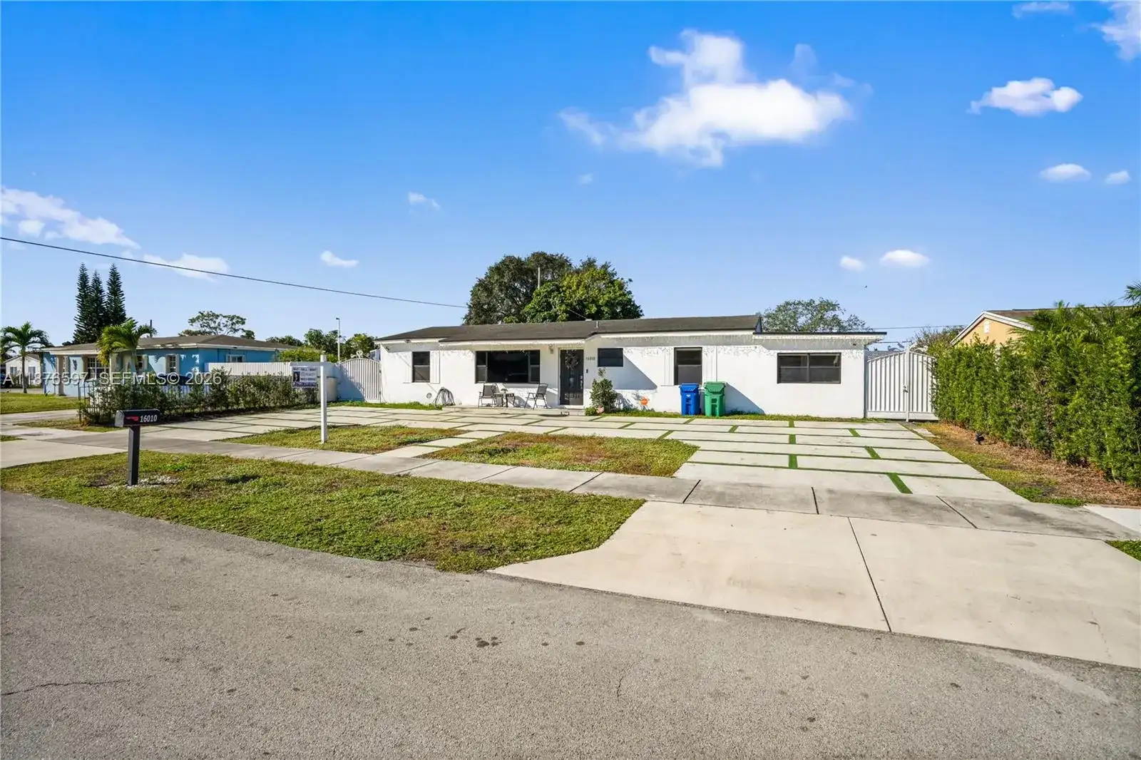 16010 NW 28th Ct, Miami Gardens FL 33054 photo 4