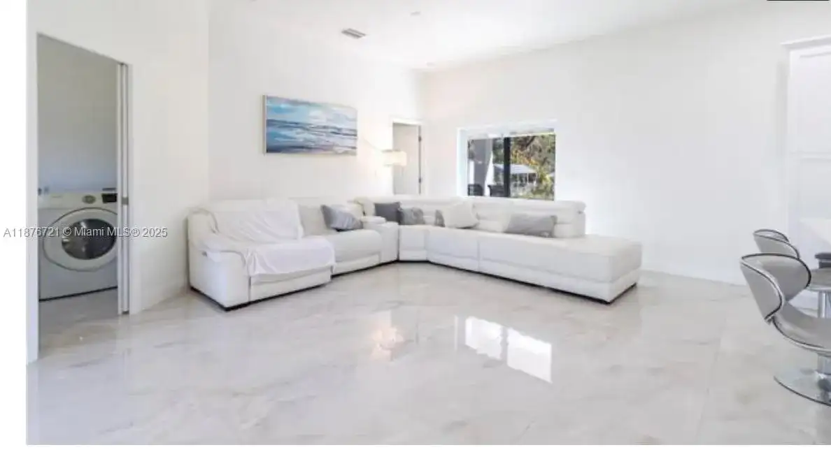 3302 DESOTO BLVD S, Naples FL 34117 photo 3