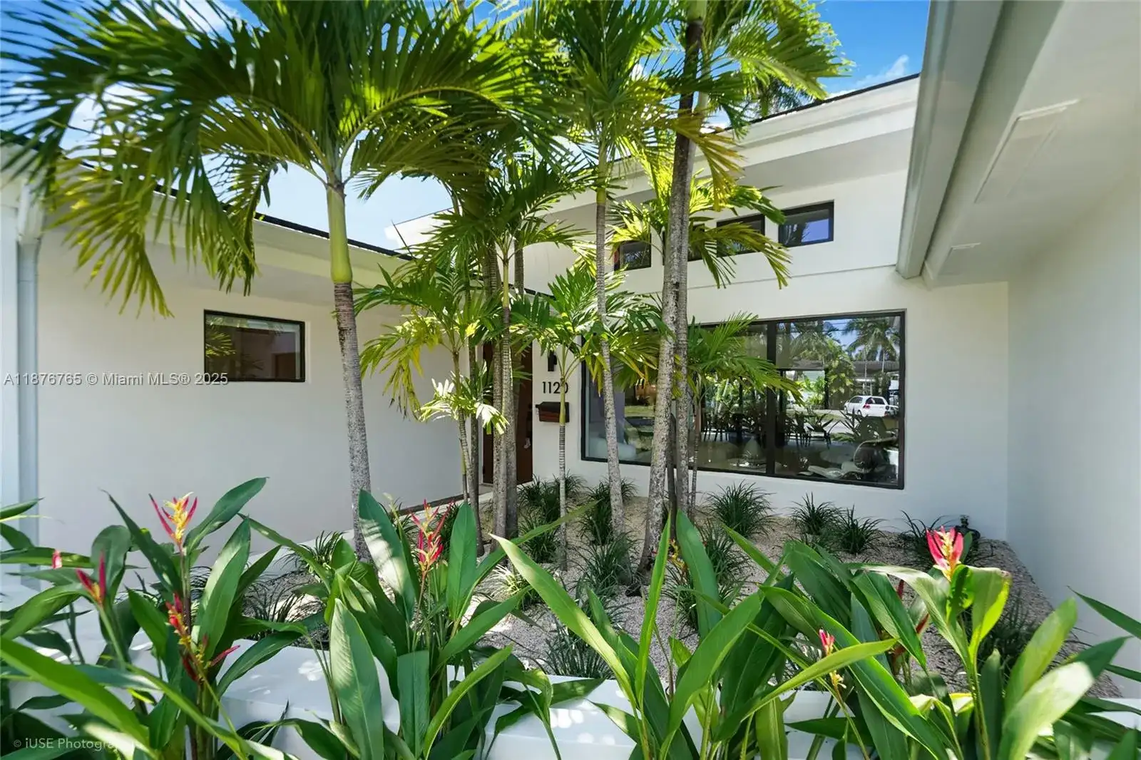 1120 NE 86th St, Miami FL 33138 photo 4