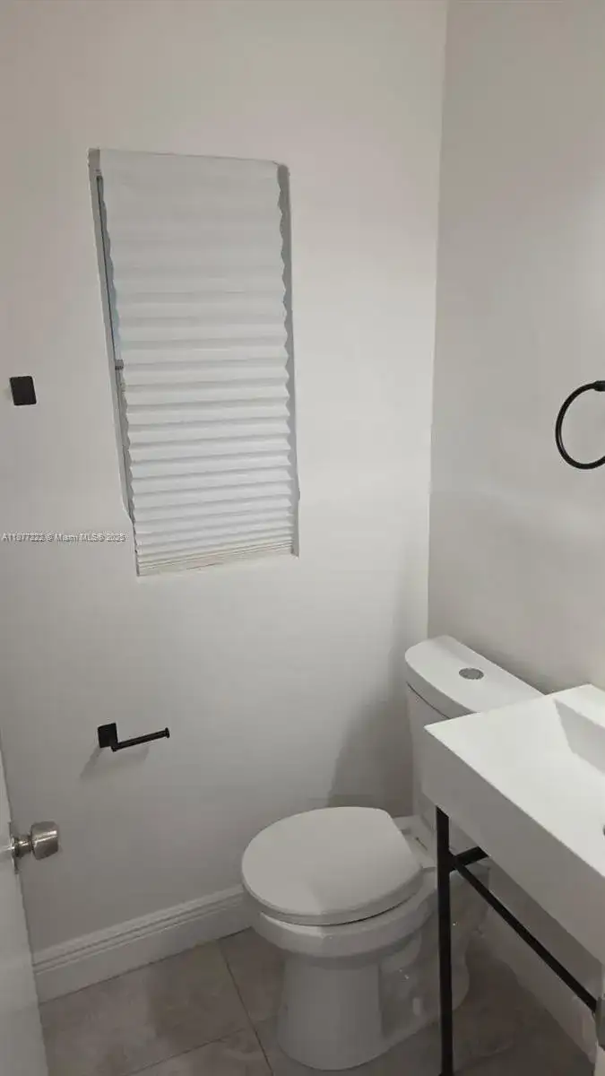 855 NW 3rd Ter # 6, Dania Beach FL 33004 photo 5