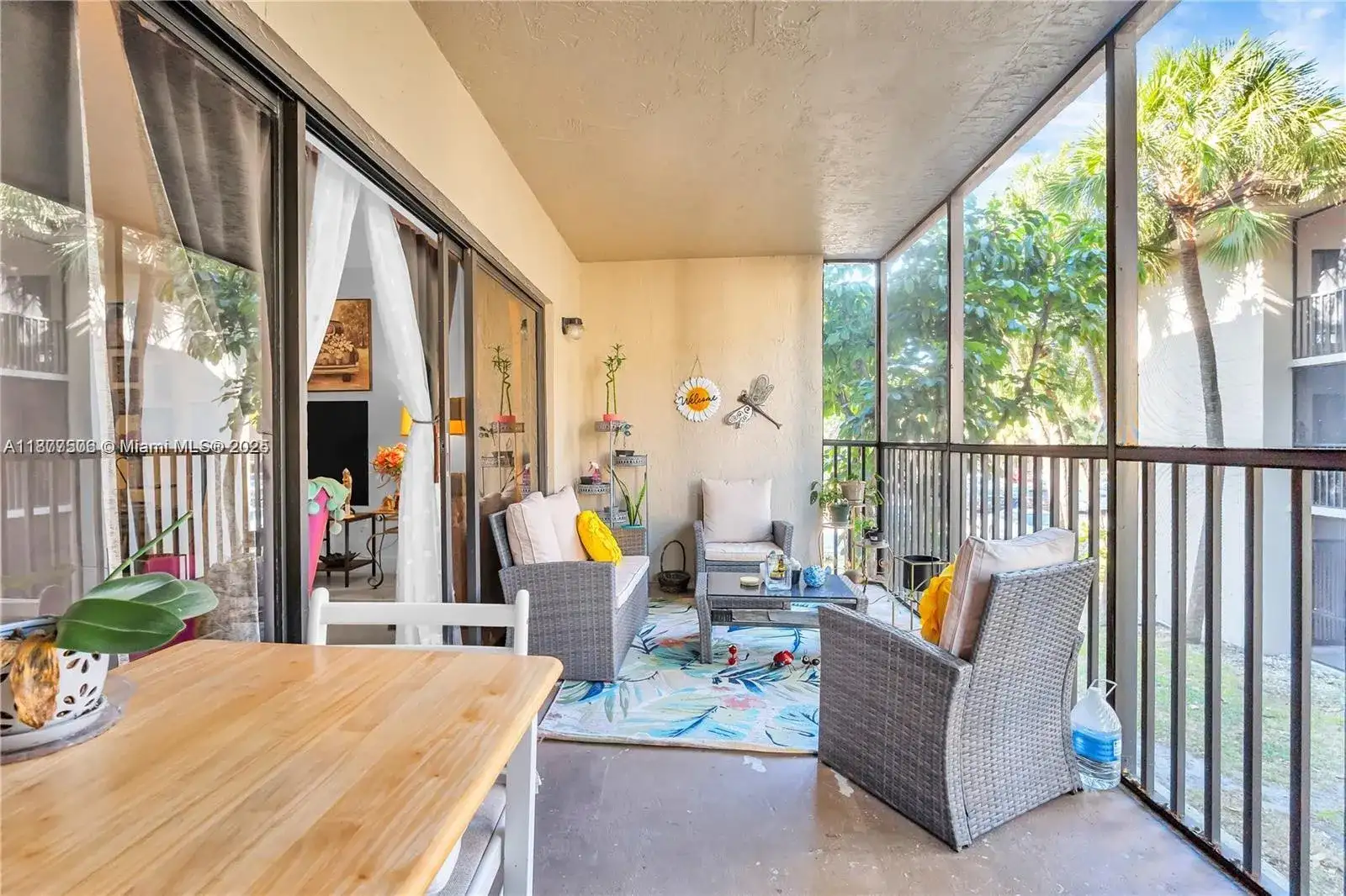 491 Ives Dairy Rd # 5, Miami FL 33179 photo 4