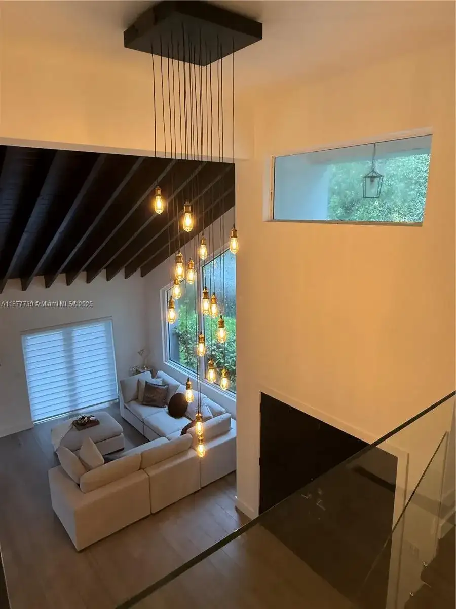 3231 Salzedo St, Coral Gables FL 33134 photo 4