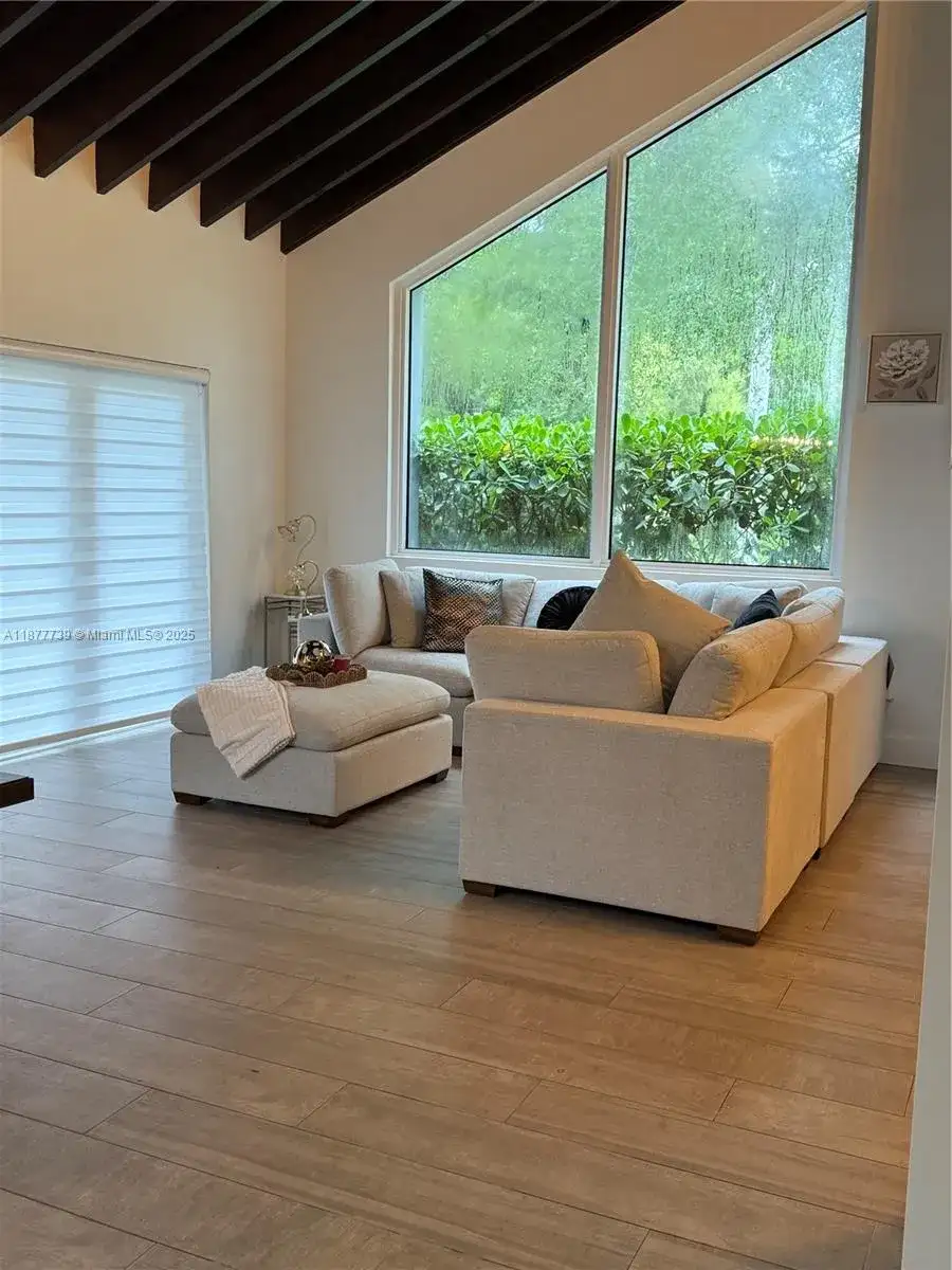 3231 Salzedo St, Coral Gables FL 33134 photo 5