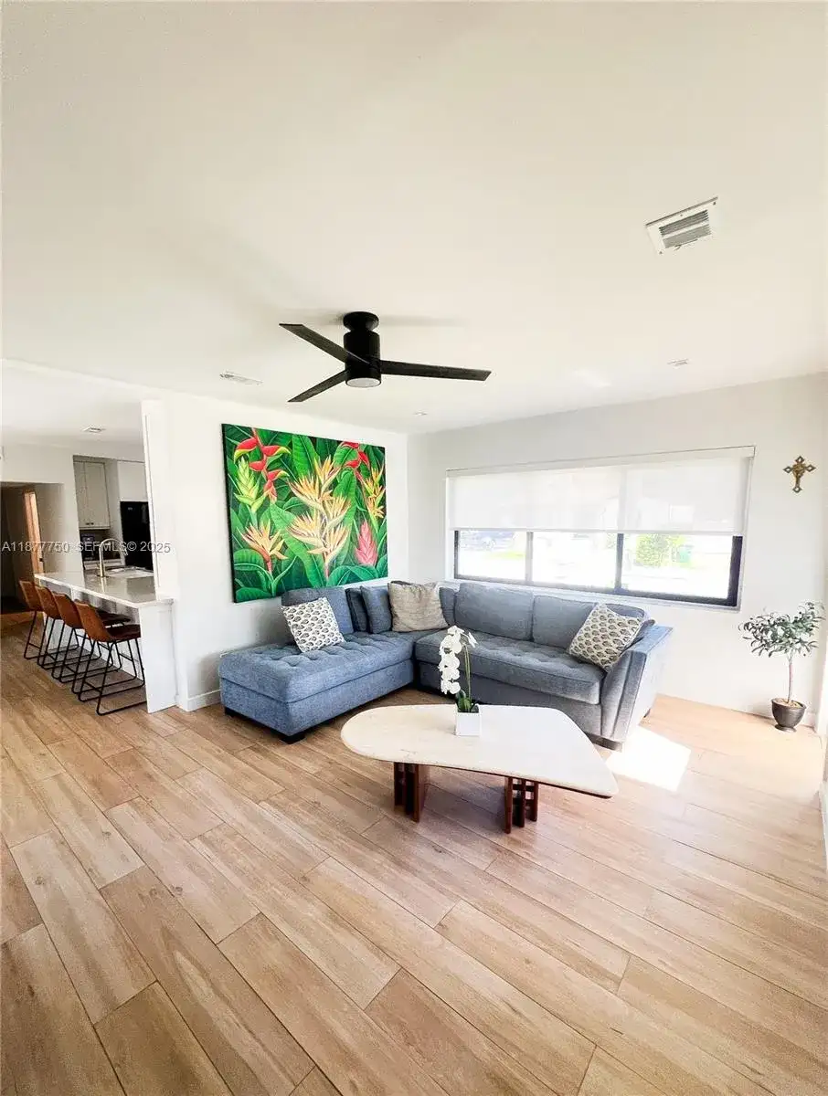 1600 SW 17th Ave, Miami FL 33145 photo 4