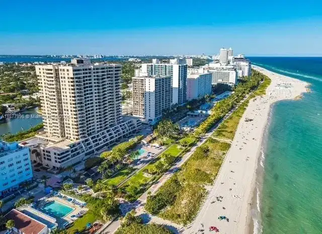 2555 Collins Ave # 2200, Miami Beach FL 33140 photo 2