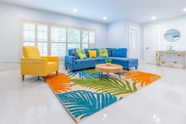 6466 NW 20th St, Margate FL 33063 photo 4