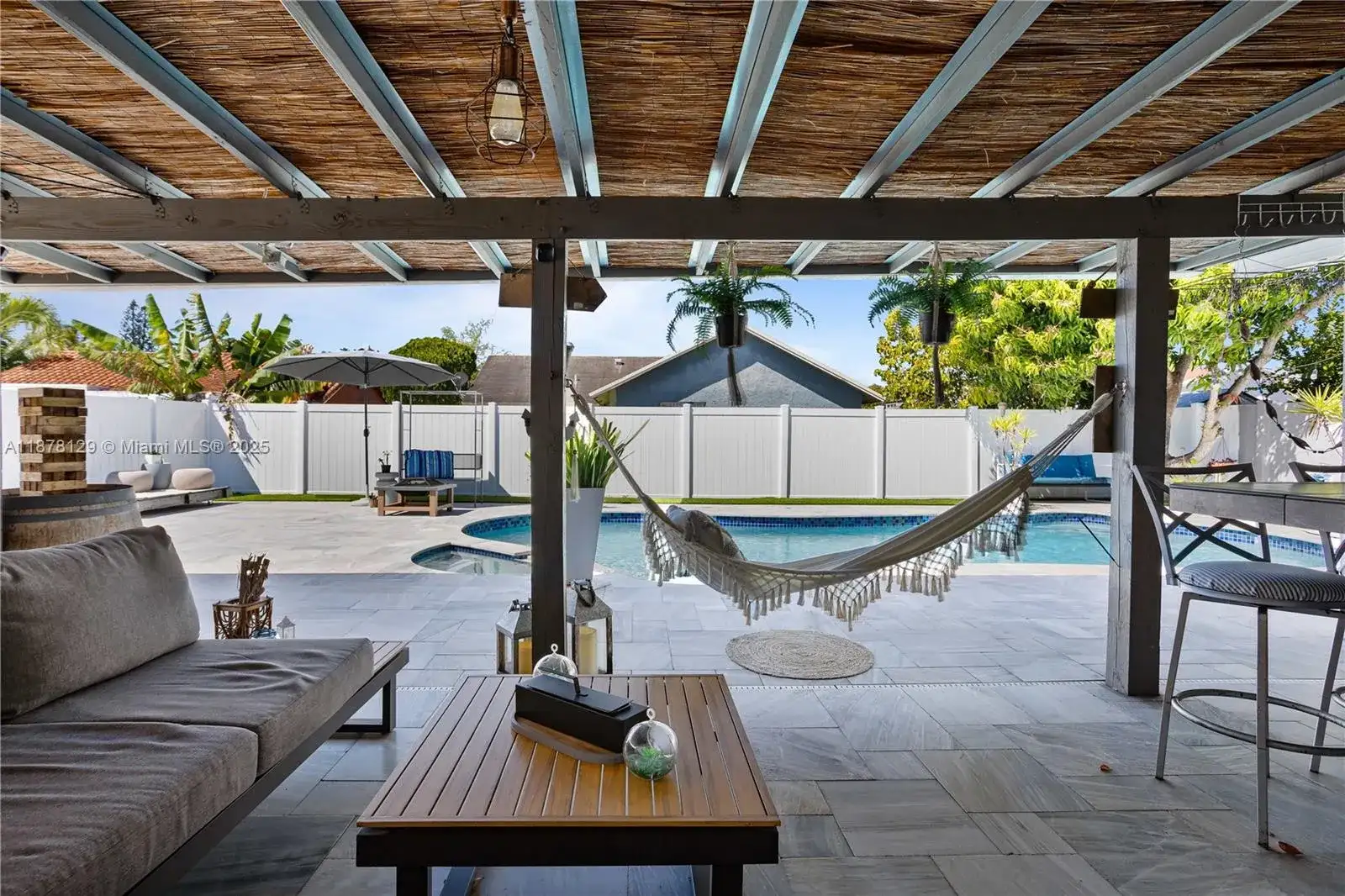 405 SW 73rd Ave, North Lauderdale FL 33068 photo 2