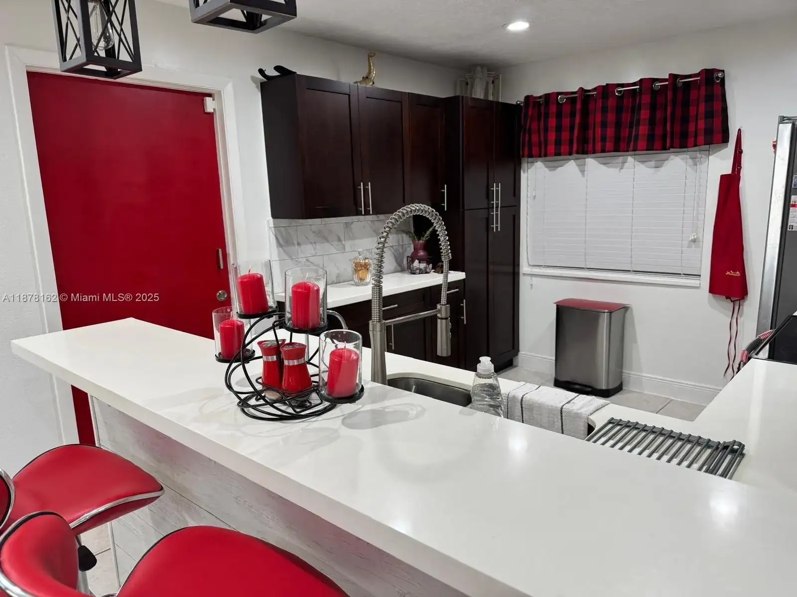 15534 SW 153rd St, Miami FL 33187 photo 2