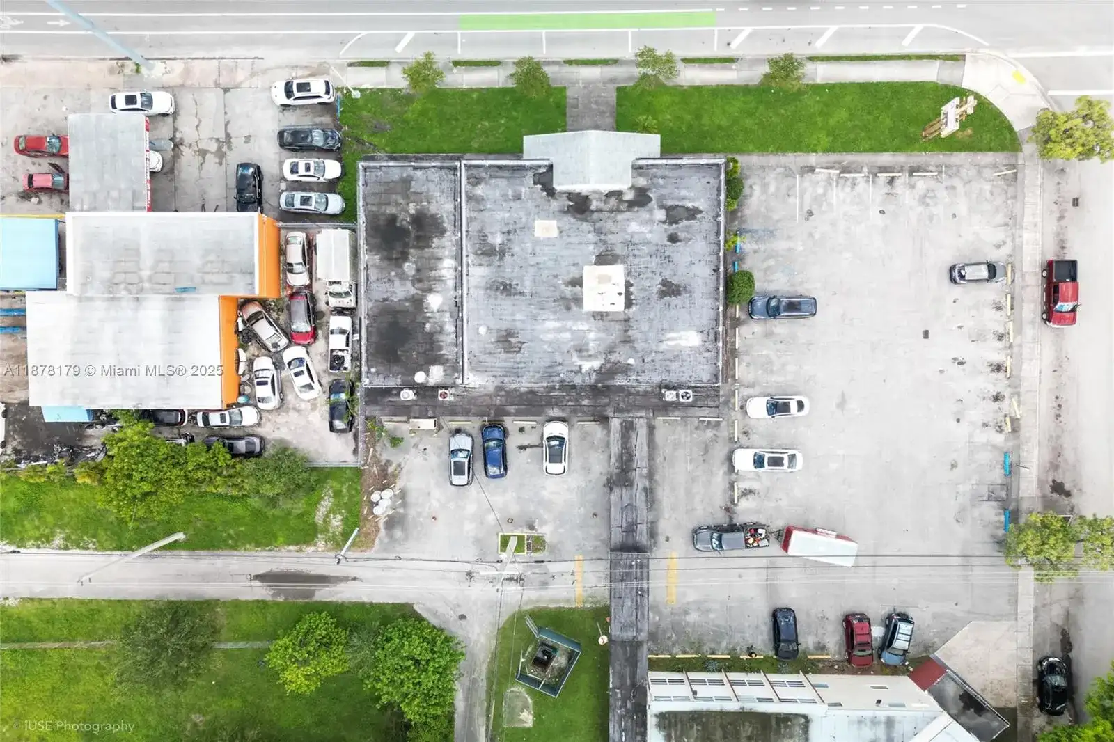 13242 NW 7th Ave, North Miami FL 33168 photo 5