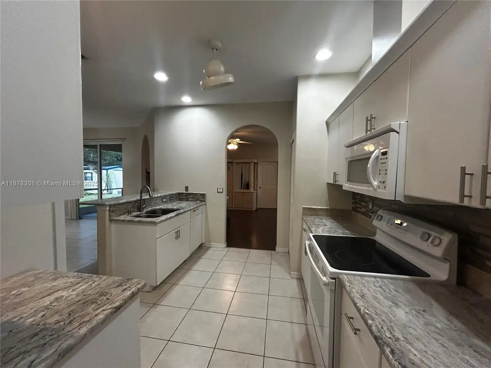 3894 Roderigo, North Port FL 34286 photo 5