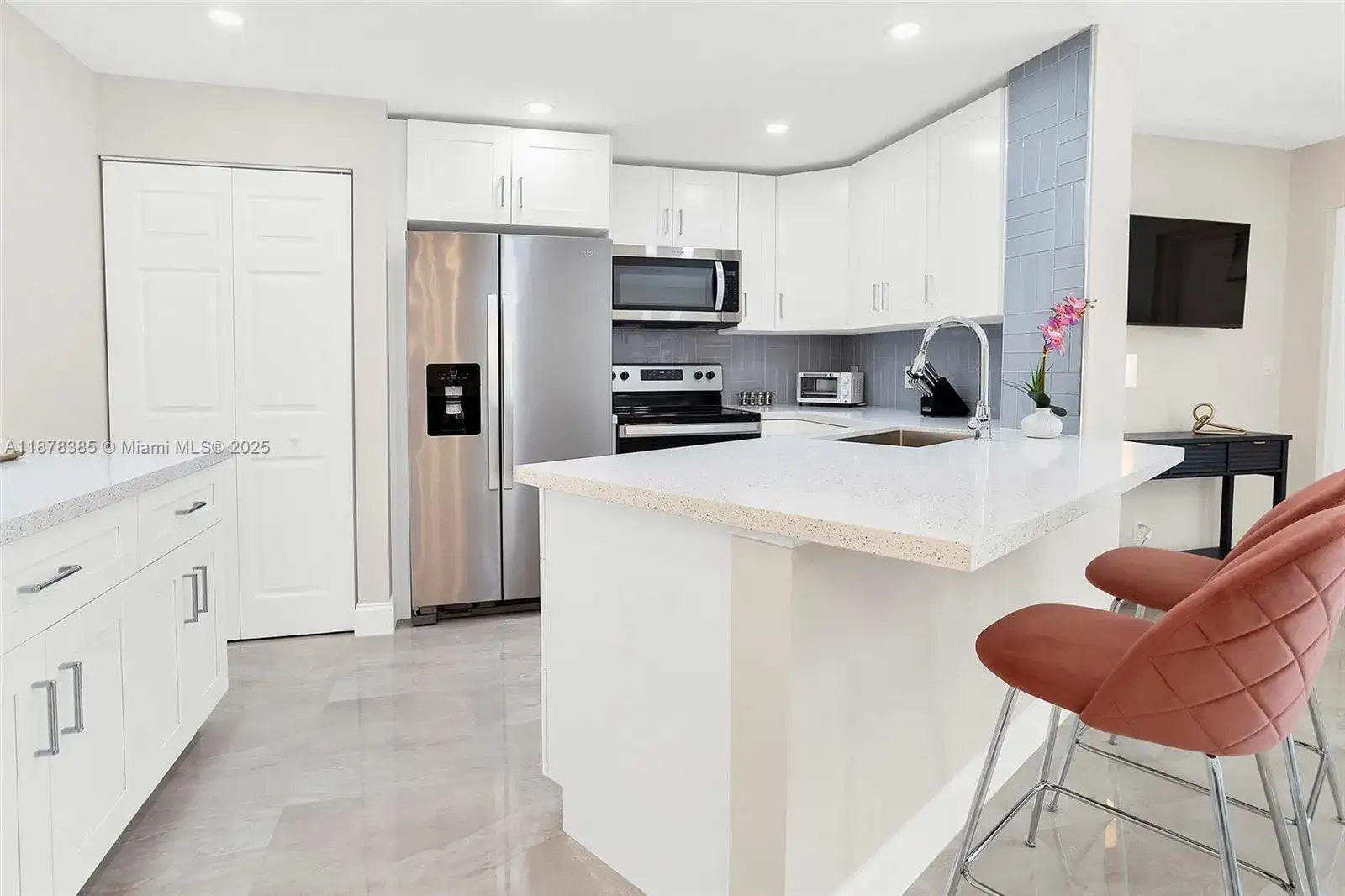 7527 S Oriole Blvd # 101, Delray Beach FL 33446 photo 3