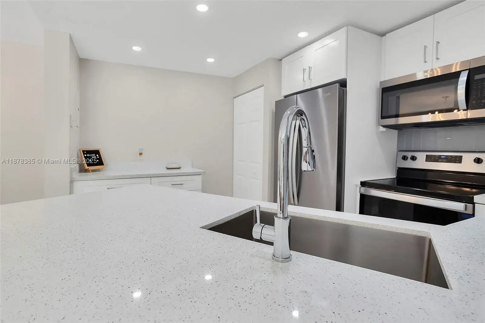 7527 S Oriole Blvd # 101, Delray Beach FL 33446 photo 4