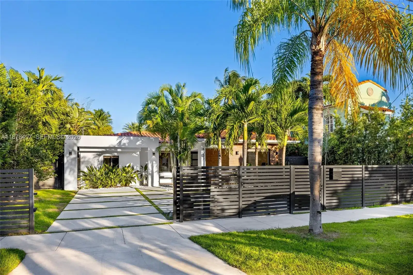 8033 Noremac Ave, Miami Beach FL 33141 photo 2