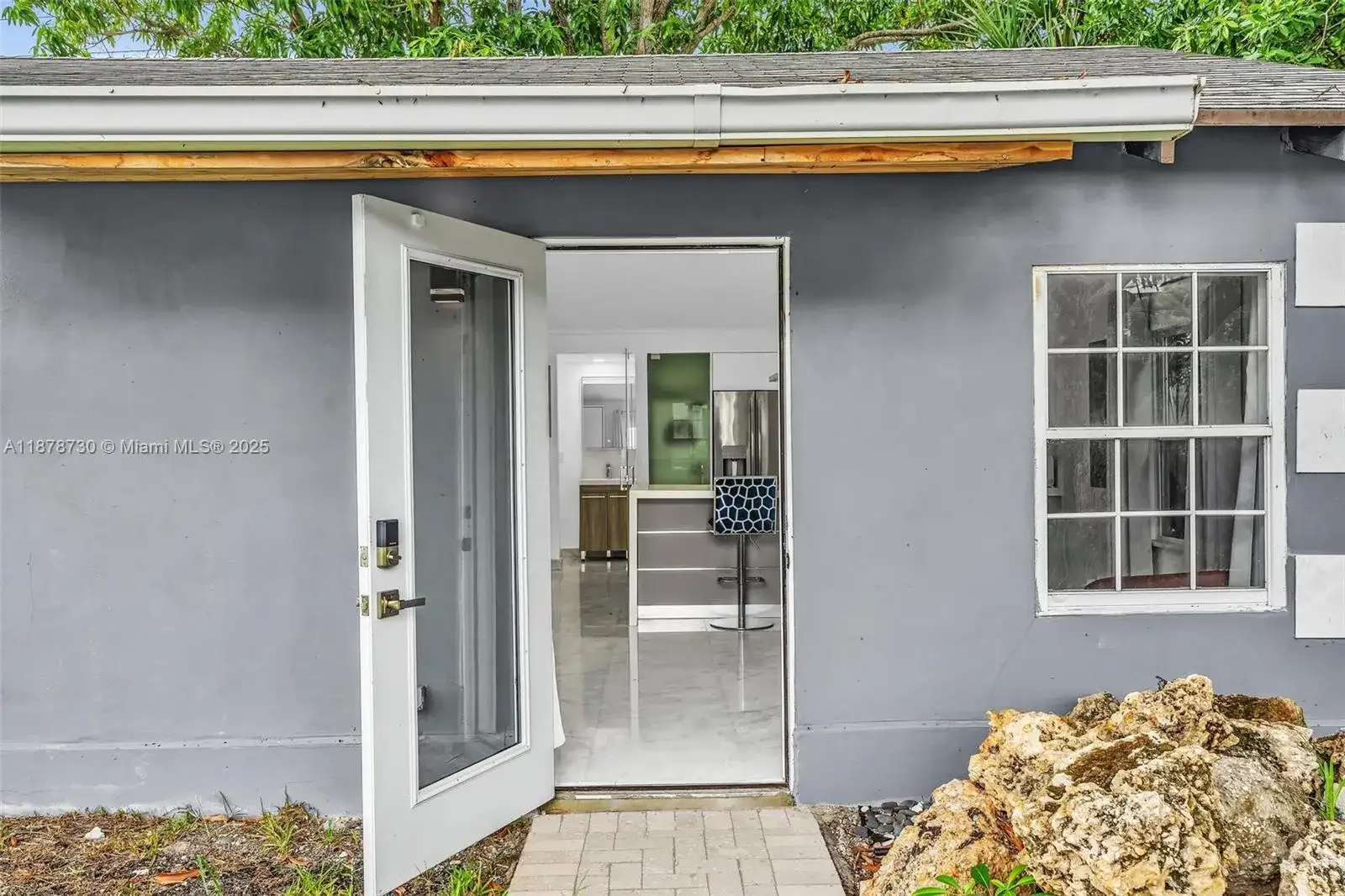 394 SE 5th Ave # b, Delray Beach FL 33483 photo 4