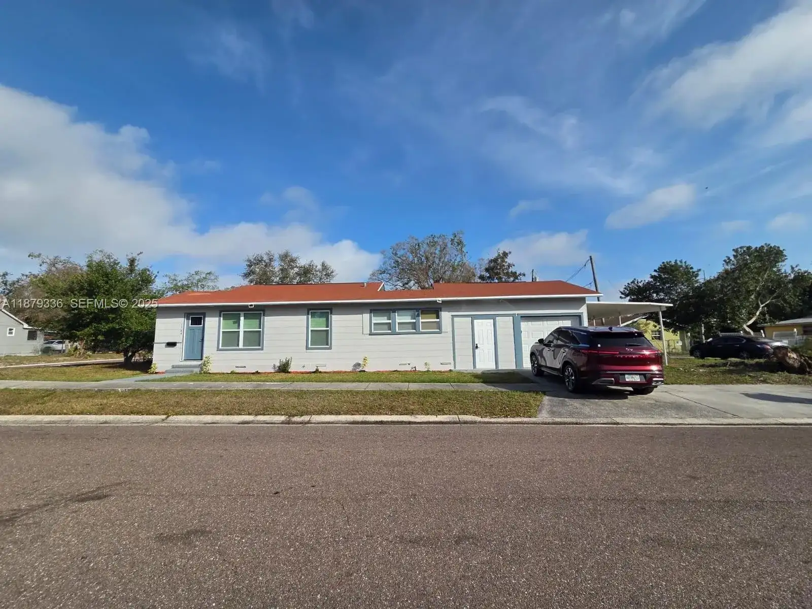 1144 46th St S, St Petersburg FL 33711 photo 2