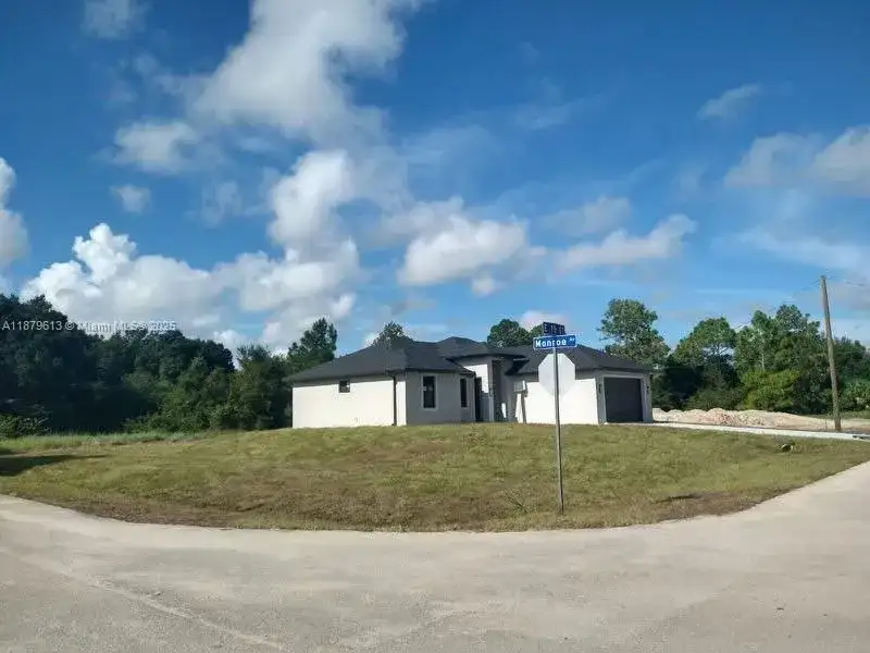 3706 E 19 TH ST, Lehigh Acres FL 33972 photo 4