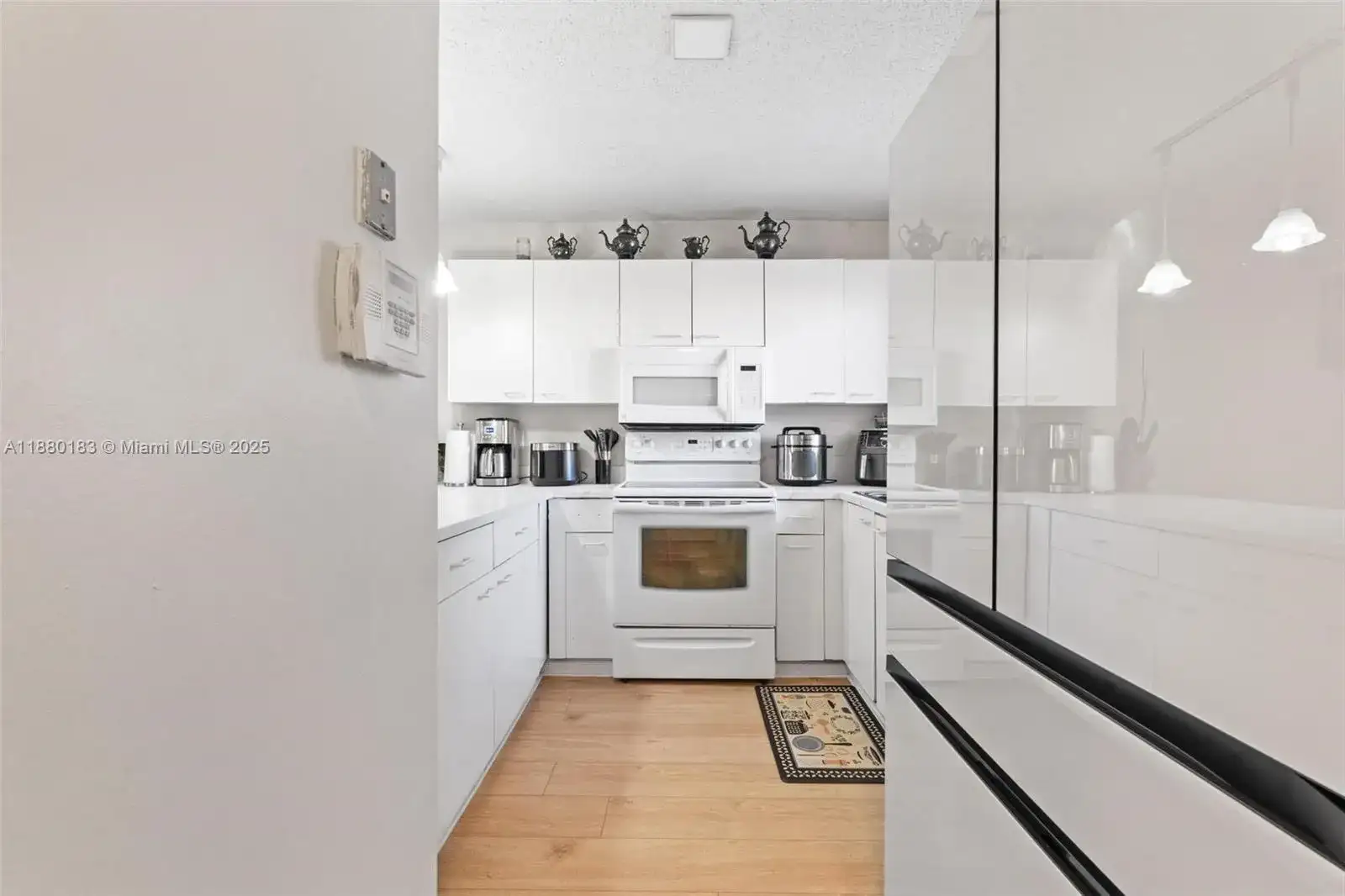 6235 Kendale Lakes Cir # 247, Miami FL 33183 photo 4