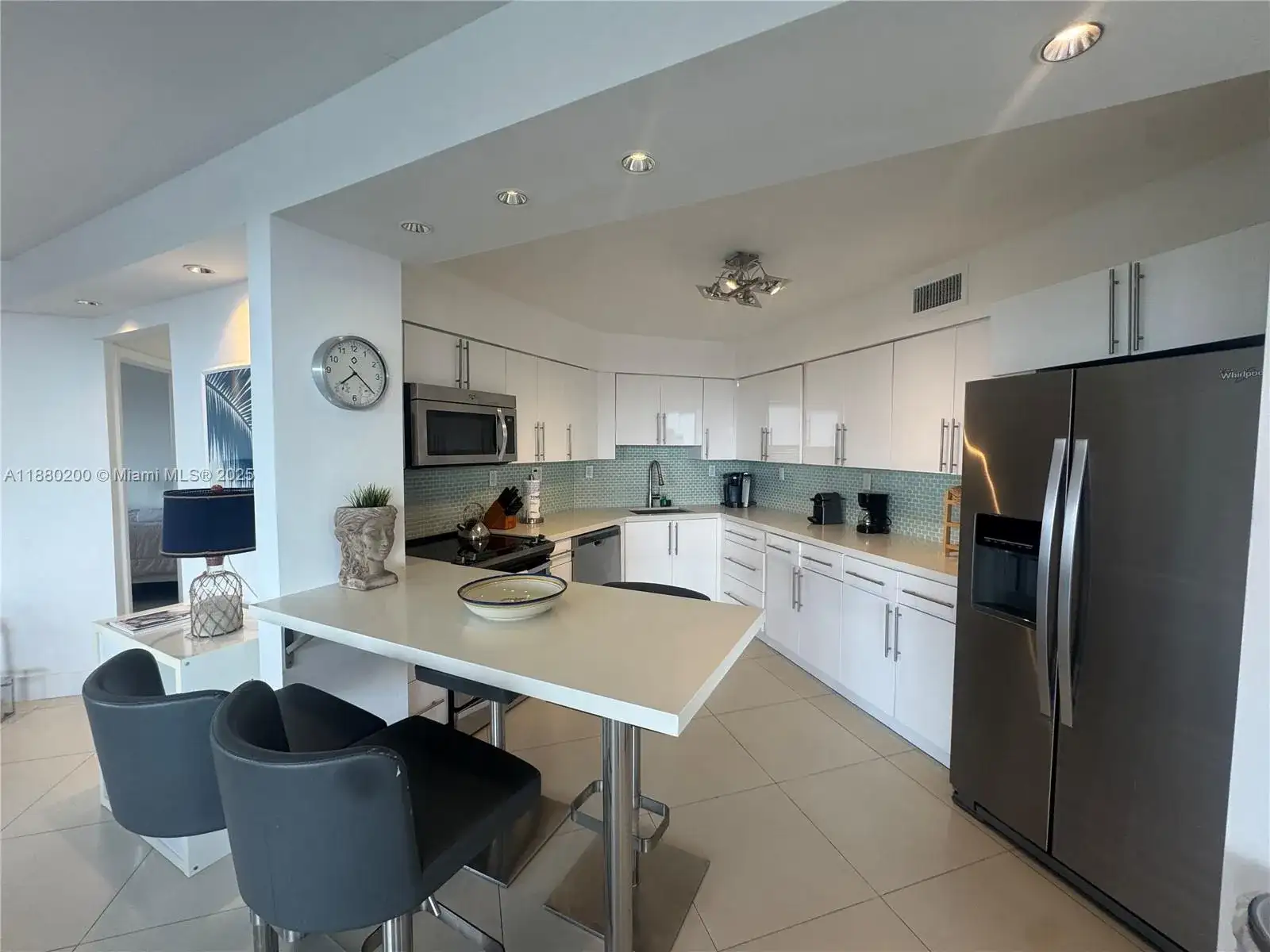 5151 Collins Ave # 923, Miami Beach FL 33140 photo 3