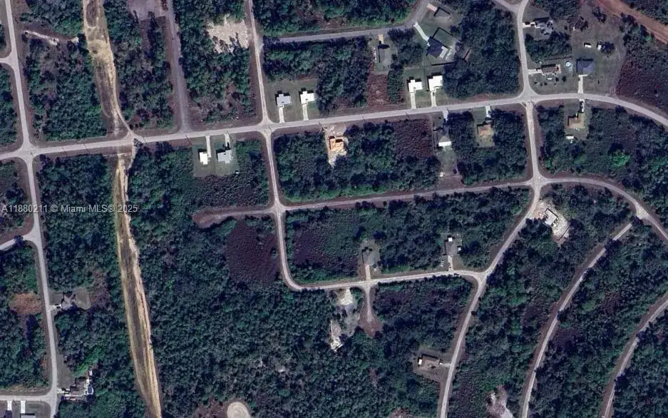 676 Sabrina Ct, Lehigh Acres FL 33972 photo 2