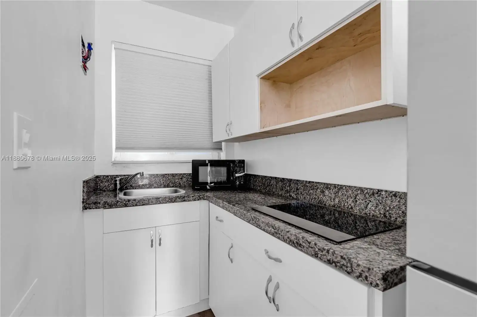 110 NW 9th Ave # 3, Miami FL 33128 photo 3