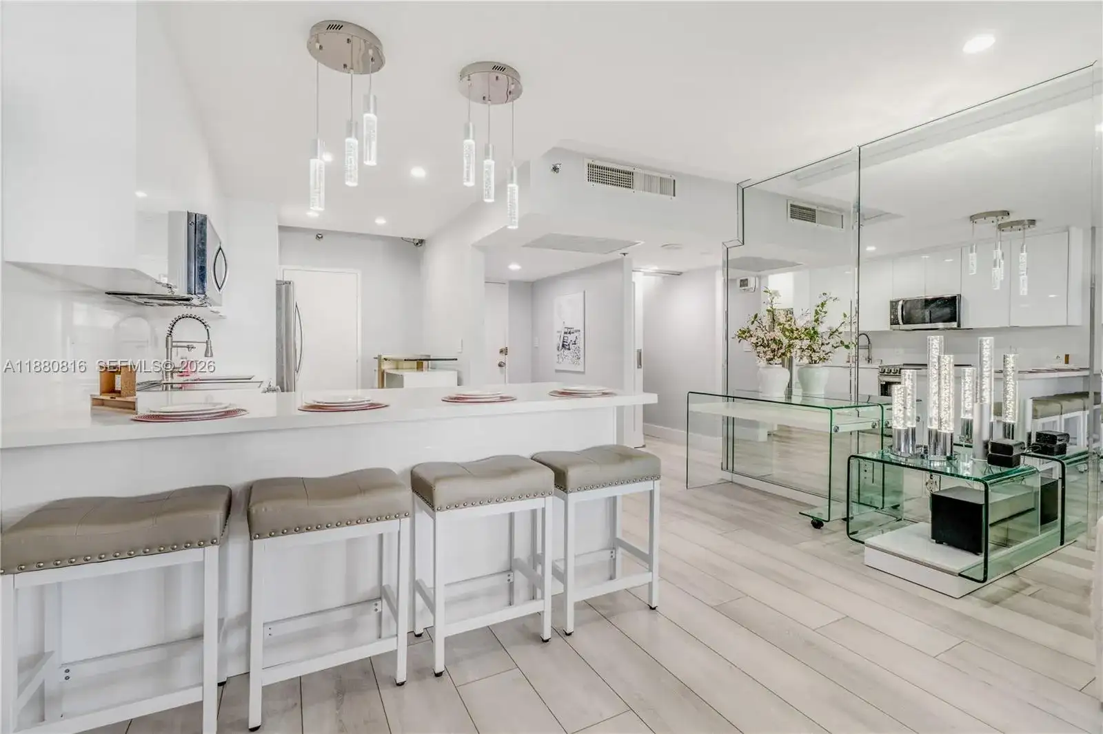 100 Lincoln Rd # 323, Miami Beach FL 33139 photo 3