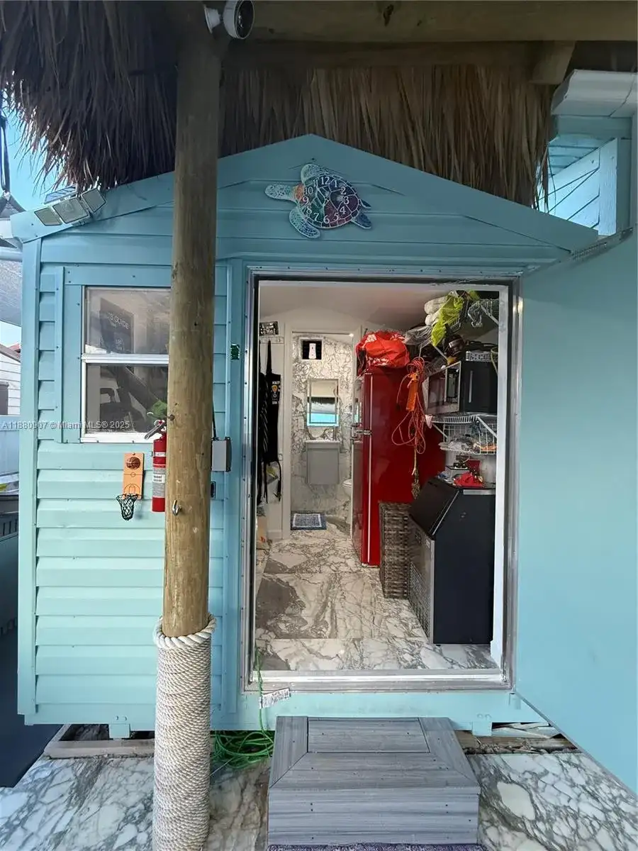 325 Calusa St, Key Largo FL 33037 photo 5