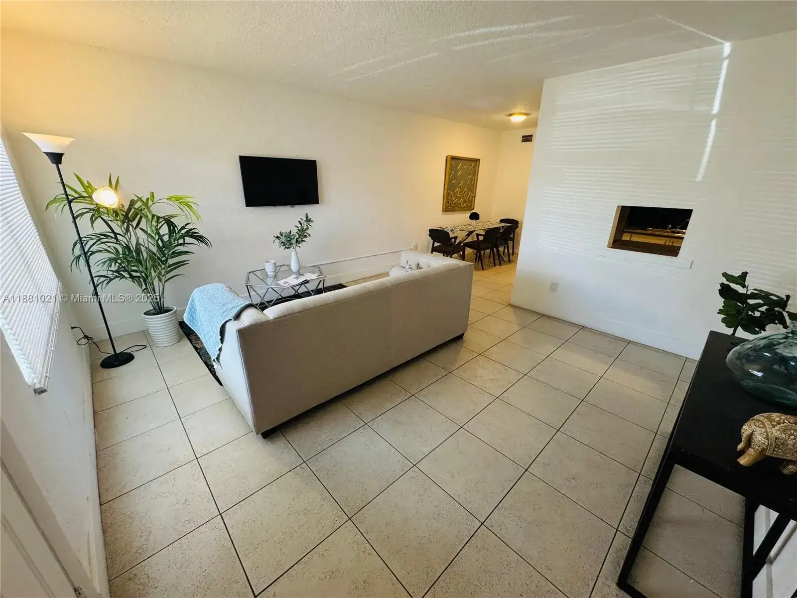 1403 NW 103rd St # 304, Miami FL 33147 photo 2