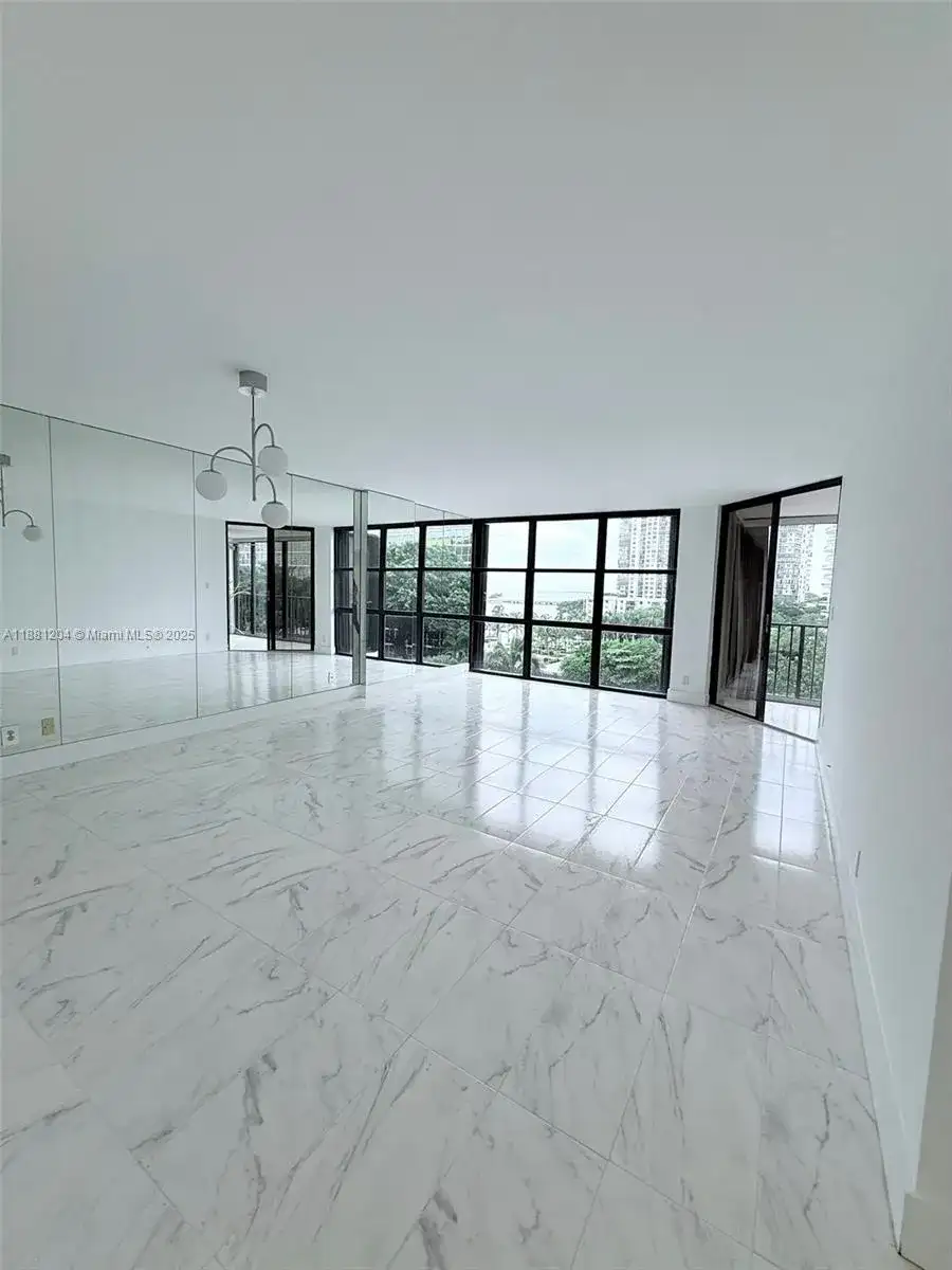 1925 Brickell Ave # D610, Miami FL 33129 photo 5