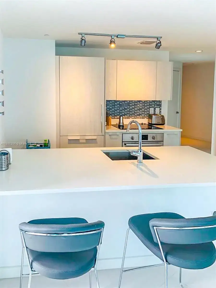 501 NE 31st St # 3906, Miami FL 33137 photo 5