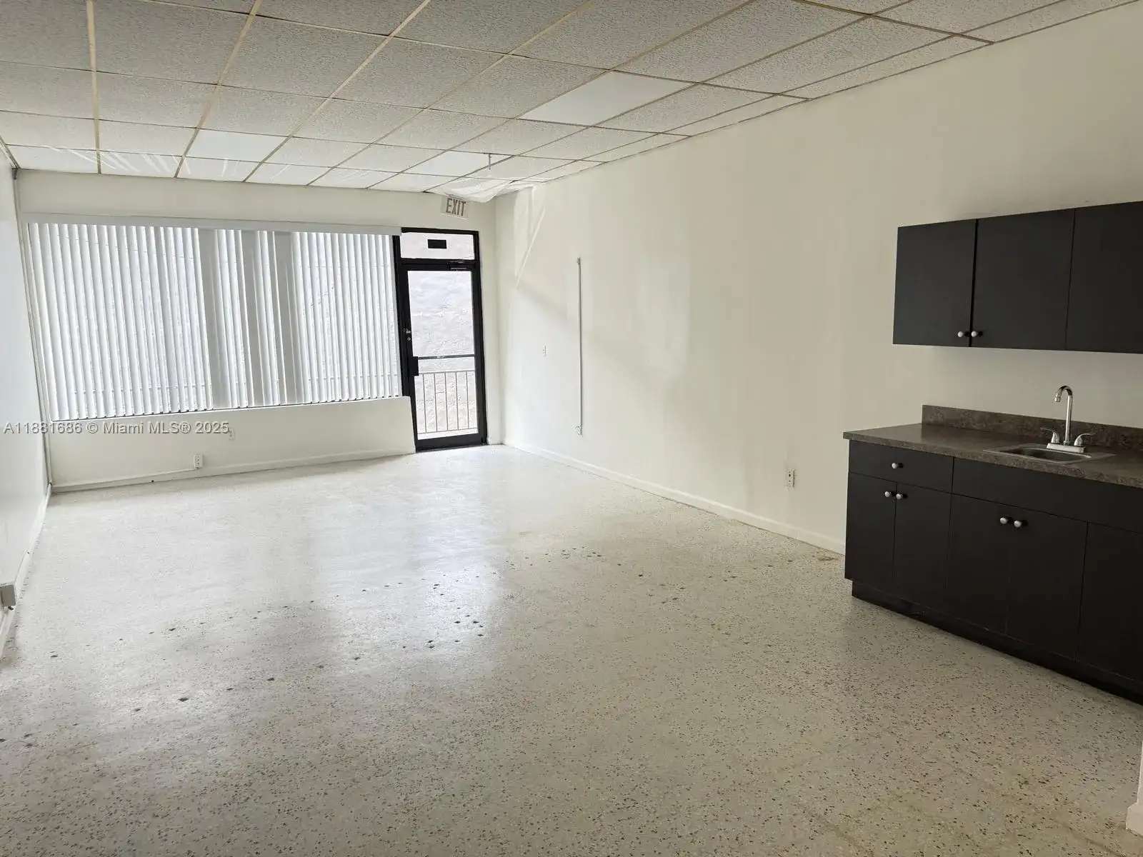 1756 SW 8th St, Miami FL 33135 photo 2