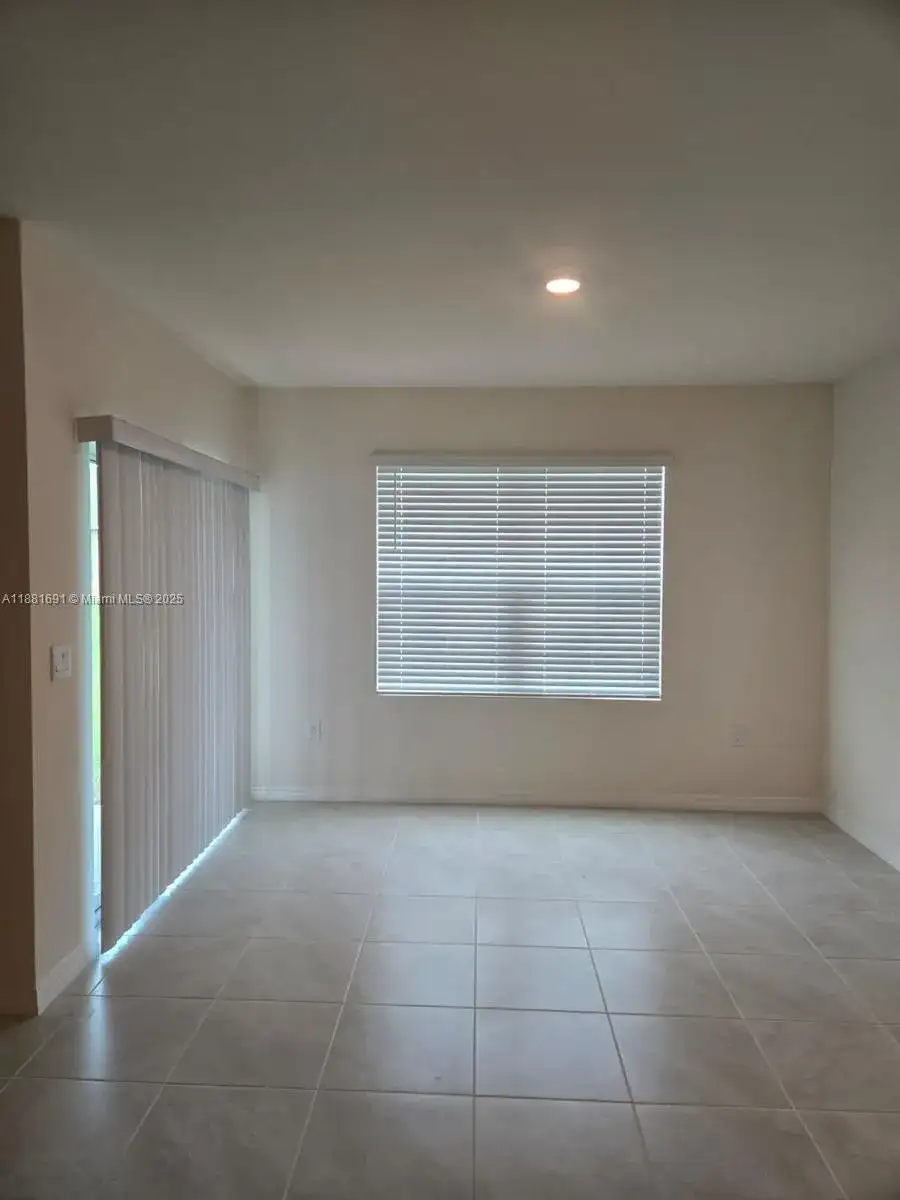 492 Taylor Groves DR # 492, Lake Wales FL 33898 photo 4