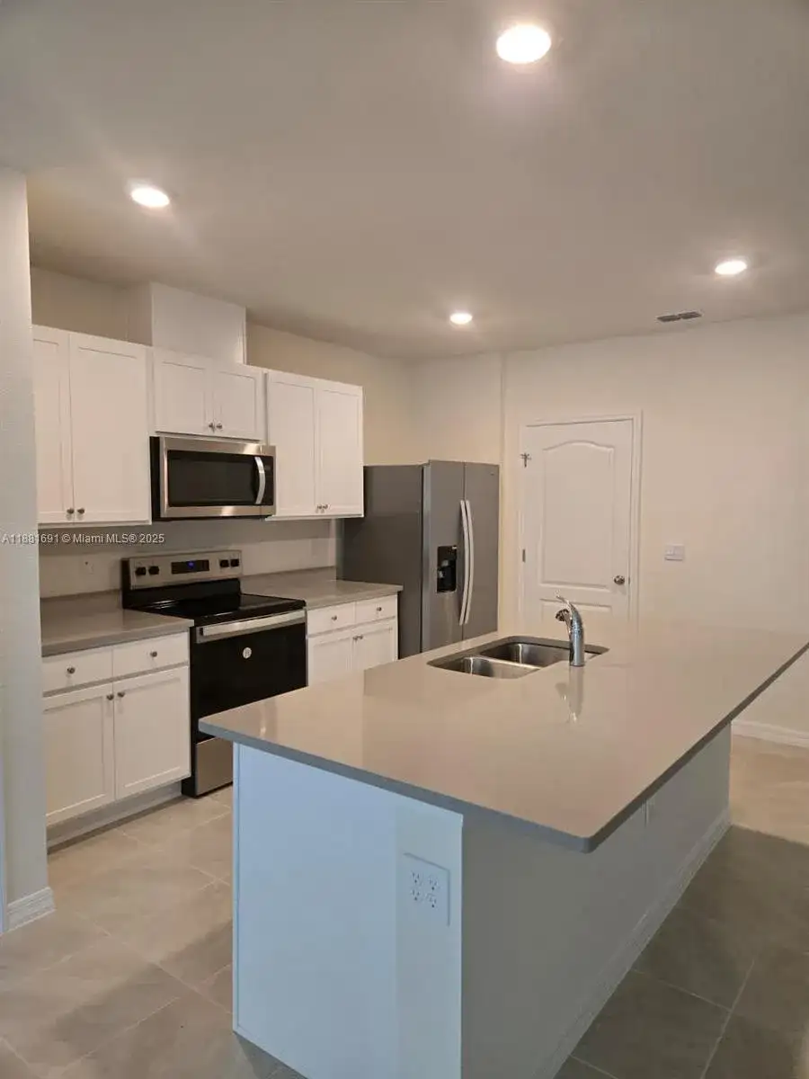 492 Taylor Groves DR # 492, Lake Wales FL 33898 photo 5
