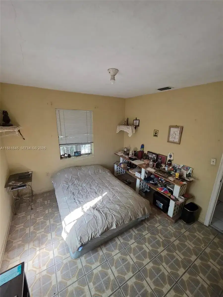 140 SW 48th Ct, Miami FL 33134 photo 4