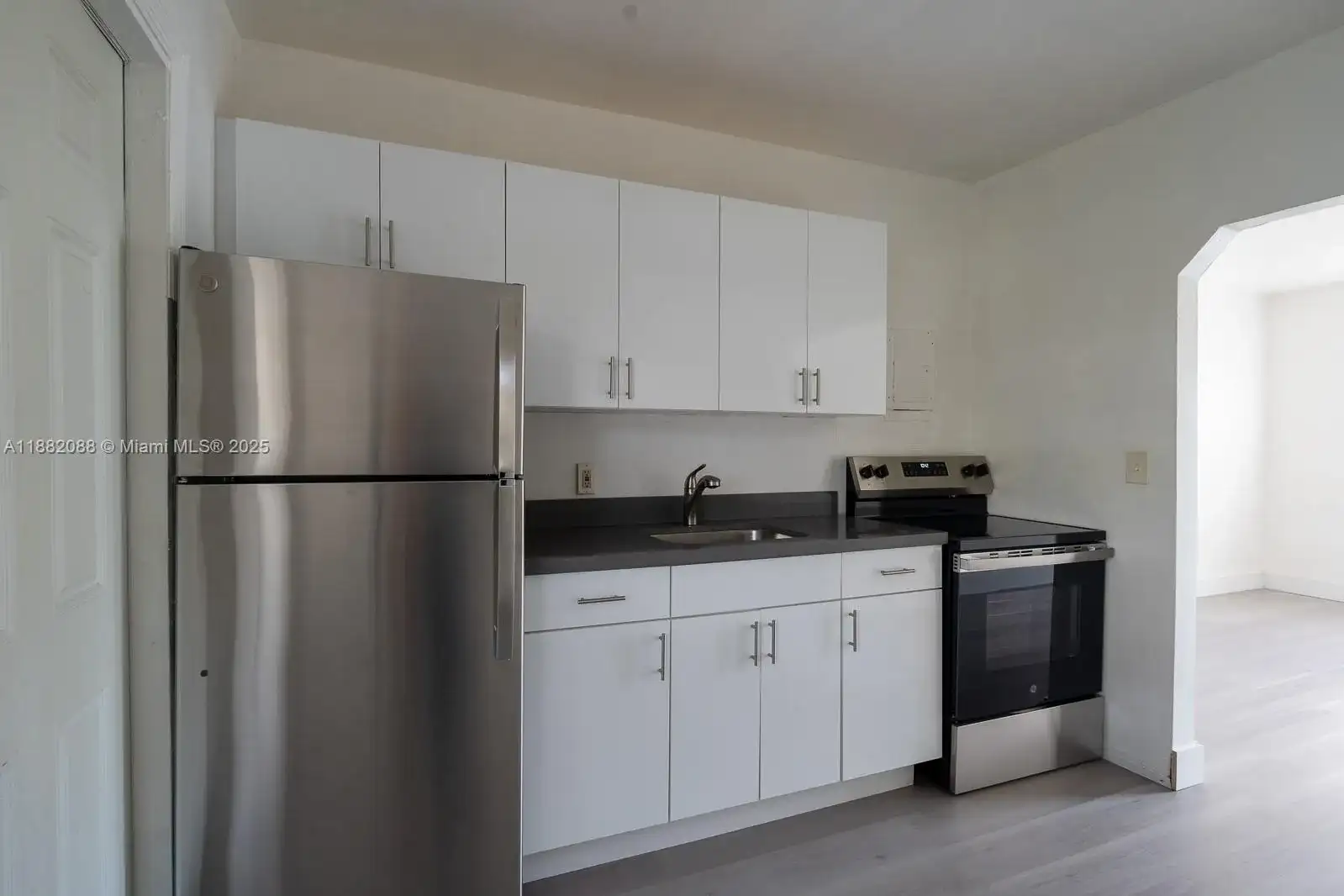 7021 NW 4th Ct # 1, Miami FL 33150 photo 3