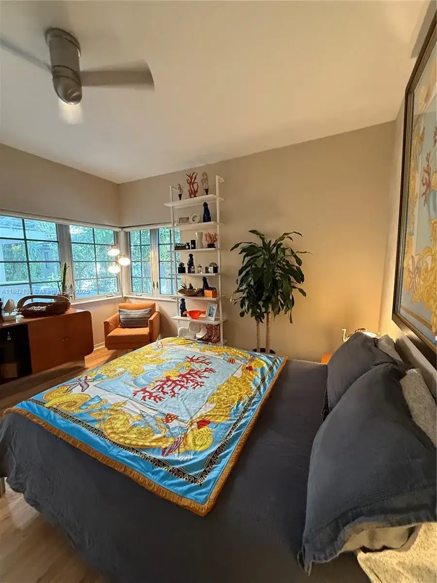 1600 Michigan Ave # 1, Miami Beach FL 33139 photo 4