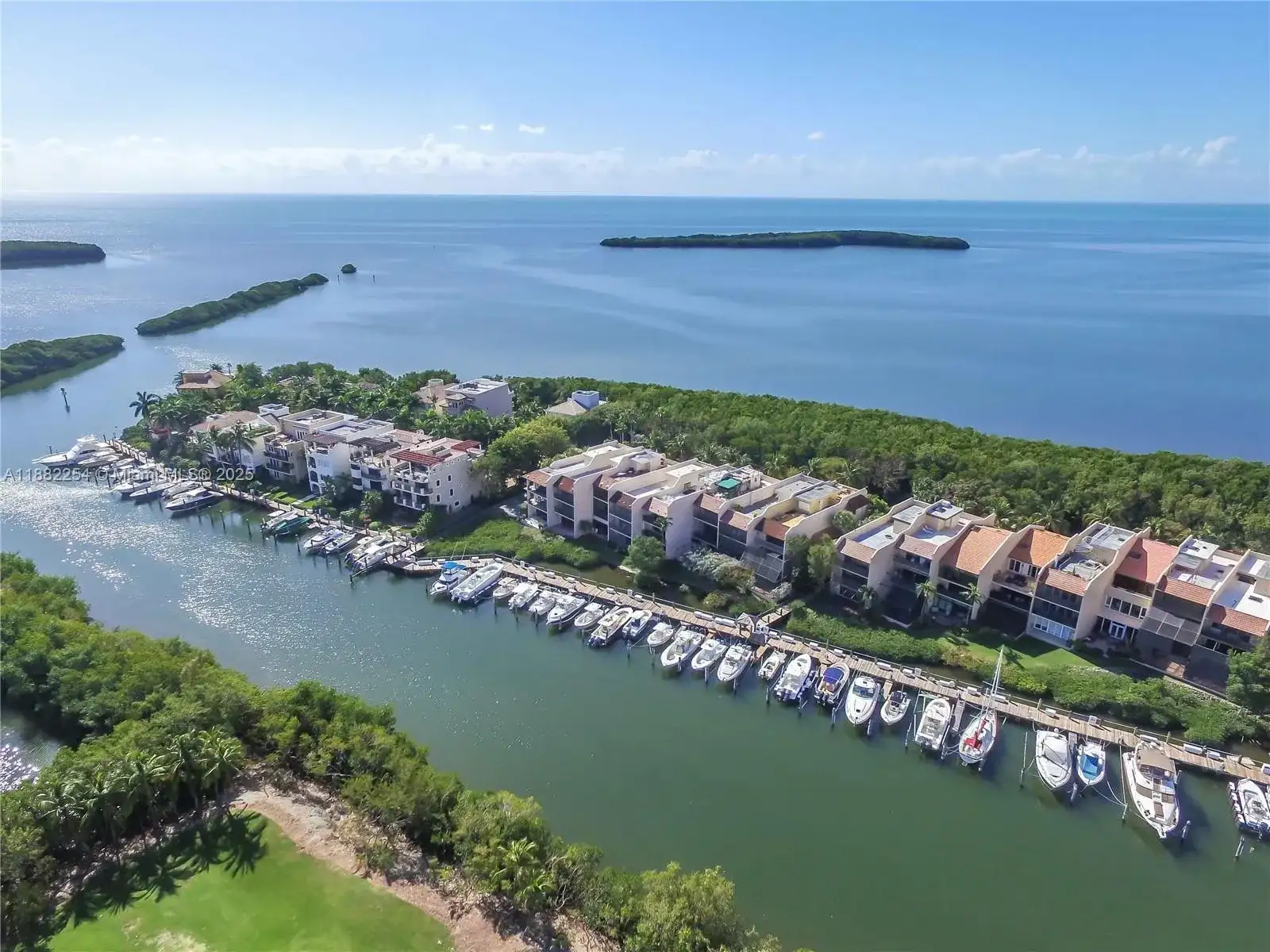 5863 Paradise Point Dr, Palmetto Bay FL 33157 photo 2
