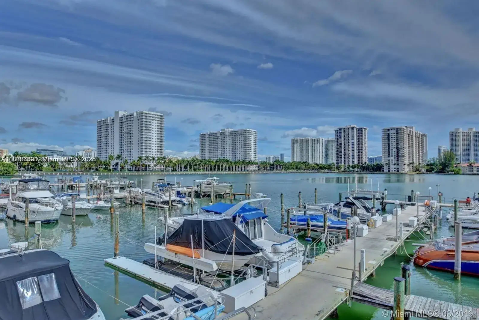 18031 Biscayne Blvd # 1602, Aventura FL 33160 photo 2
