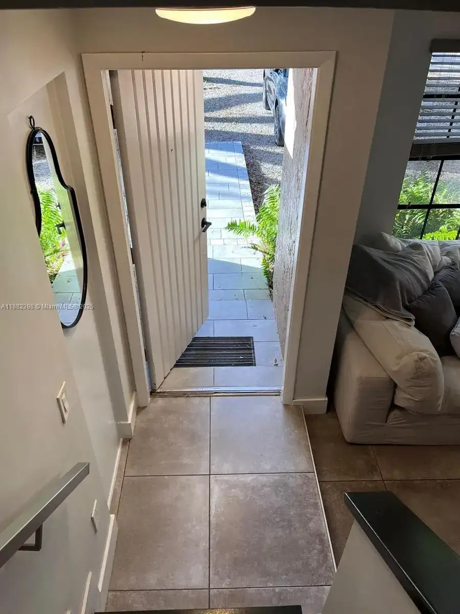 2565 NE 182nd St # 0, North Miami Beach FL 33160 photo 2