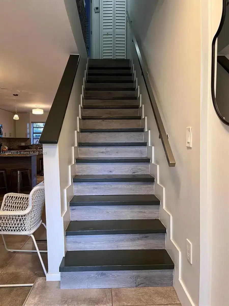 2565 NE 182nd St # 0, North Miami Beach FL 33160 photo 3