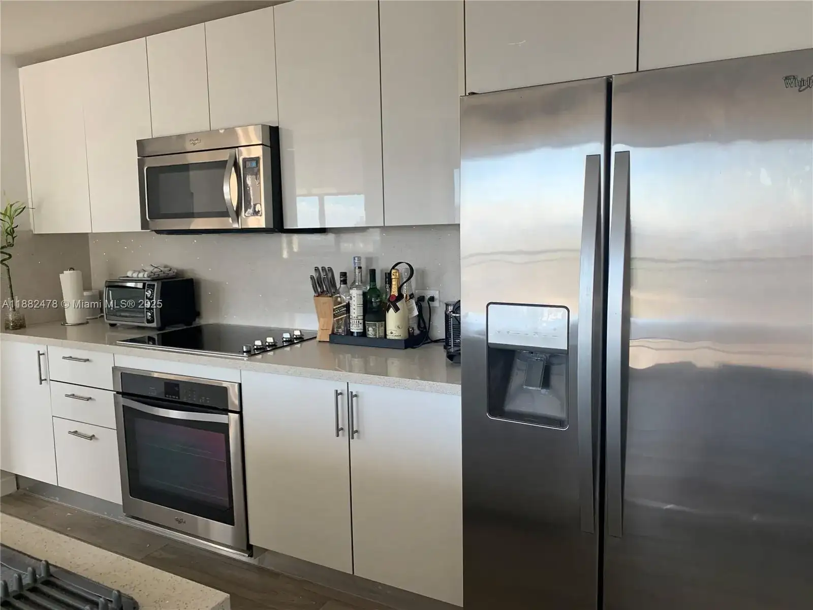 999 SW 1st Ave # 1703, Miami FL 33130 photo 5