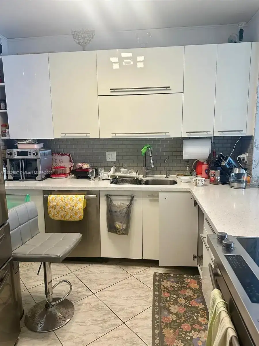 1825 S Ocean Dr # 6, Hallandale Beach FL 33009 photo 5