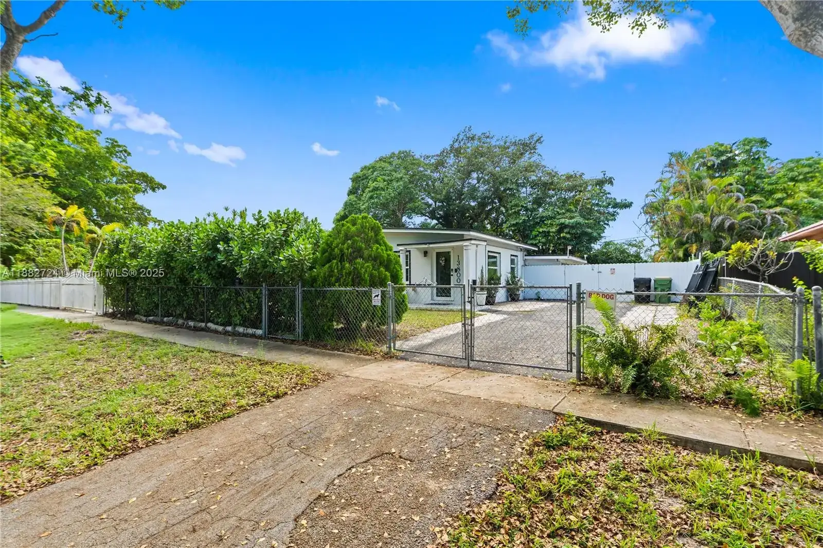 13800 NW 2nd Ave, North Miami FL 33168 photo 4