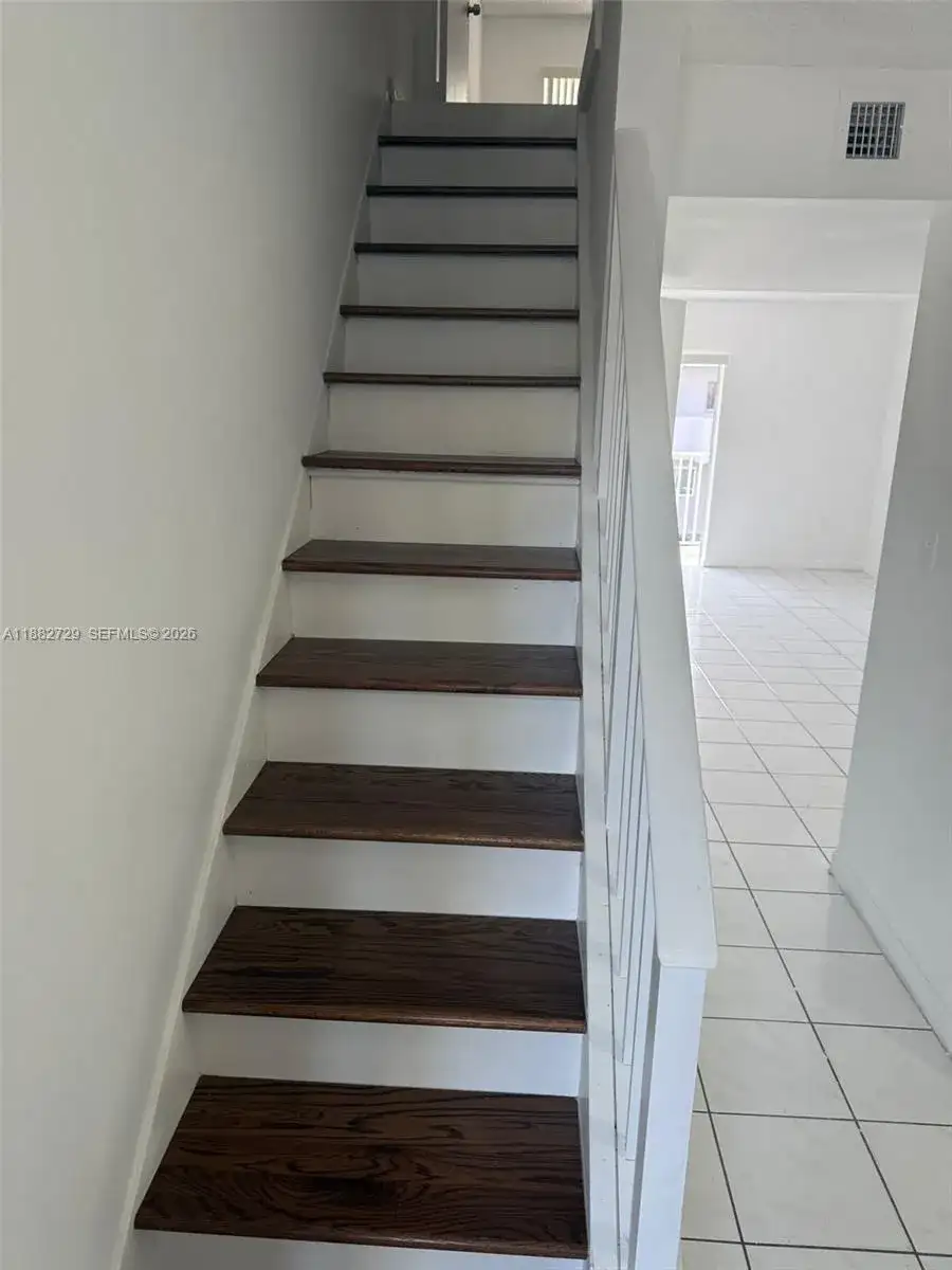 2680 W 76 Street # 204, Hialeah FL 33016 photo 4