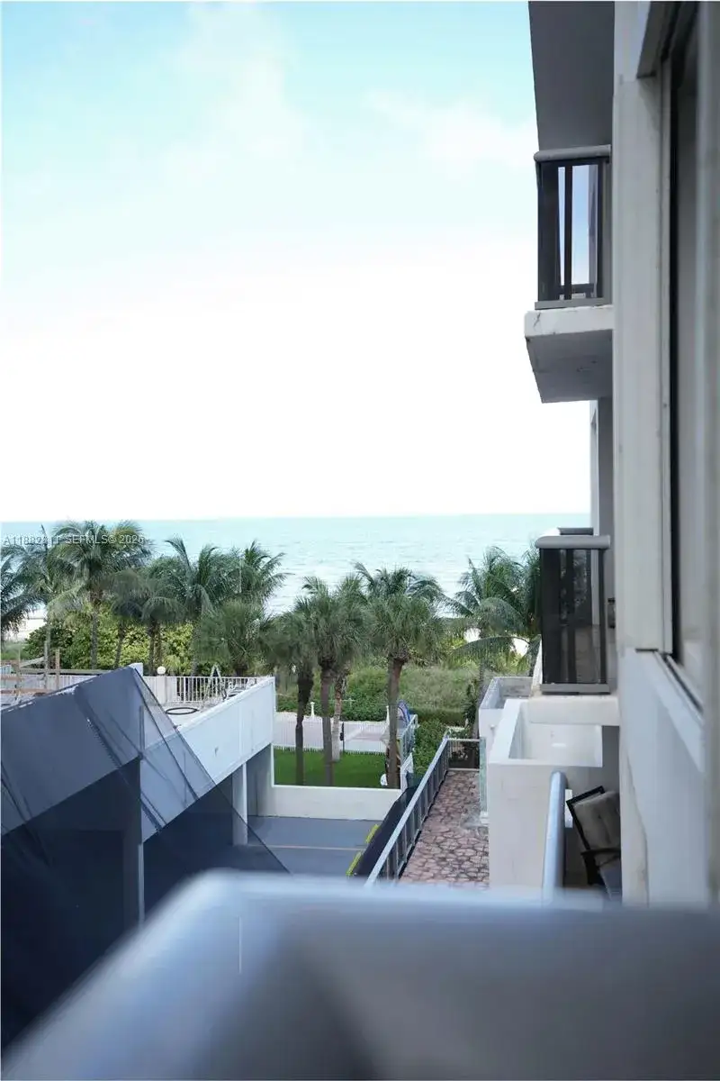 6039 Collins Ave # 503, Miami Beach FL 33140 photo 2
