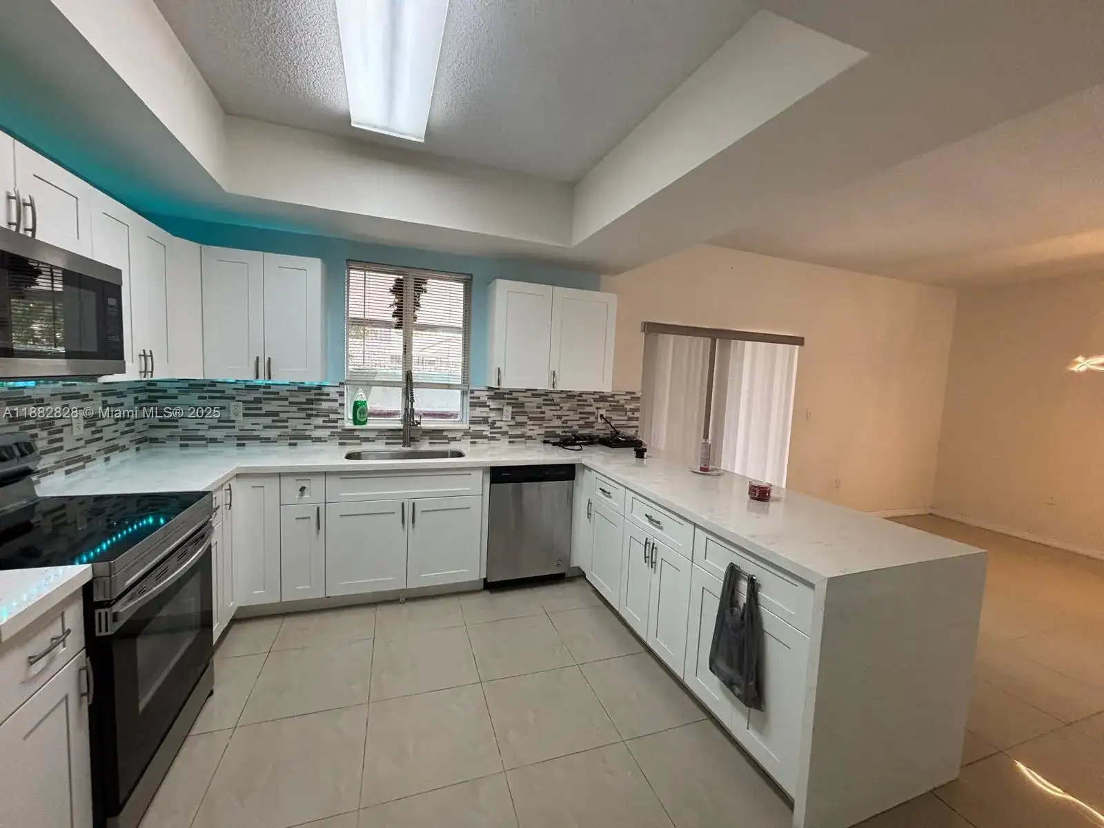 1133 SE 13th Ter, Homestead FL 33035 photo 5