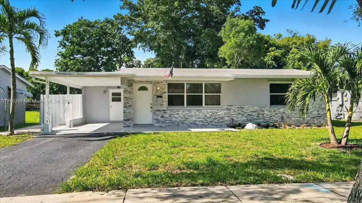 9207 SW 49th Pl, Cooper City FL 33328 photo 2
